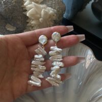 Модно бижу обеци с истински перли , снимка 1 - Обеци - 45359295
