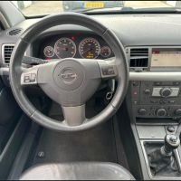 Opev Vectra 1.9 Ctdi ексклузив, снимка 9 - Автомобили и джипове - 45785577