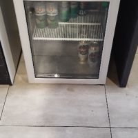 хладилна витринка, снимка 2 - Хладилници - 45240321