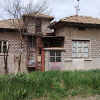 Cheap House In Dolets Village Near City Veliko Tarnovo Popovo, Bulgaria, снимка 1 - Къщи - 45429320