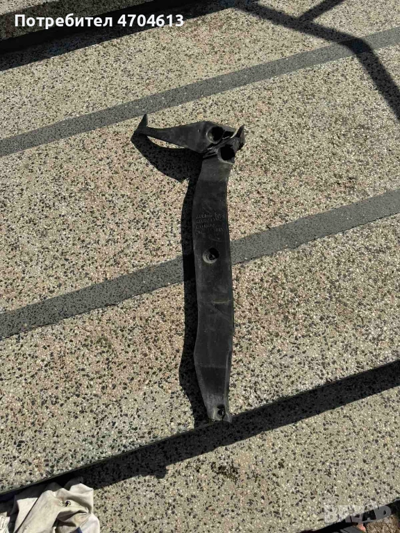 Шумоизолатор на преден десен калник на Ауди Audi A8 D4 H4 само за 20Eur. 4h0821112, снимка 1