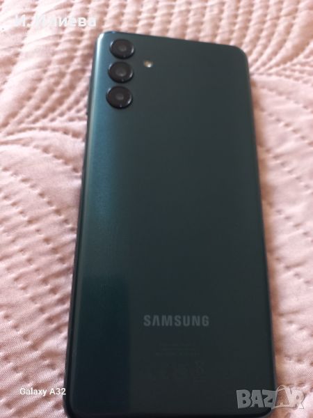 Телефон Samsung A04, снимка 1