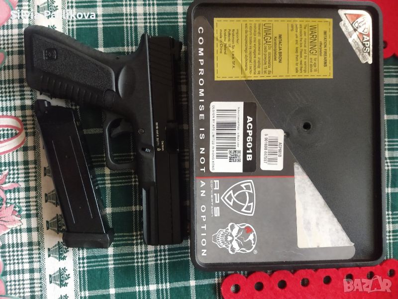 Еърсофтпистолет, снимка 1