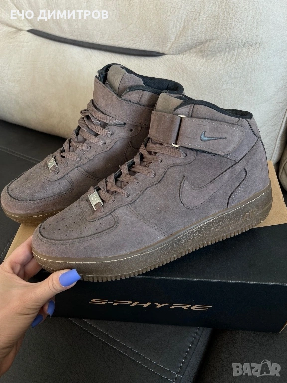 Обувки от затворил магазин, снимка 1