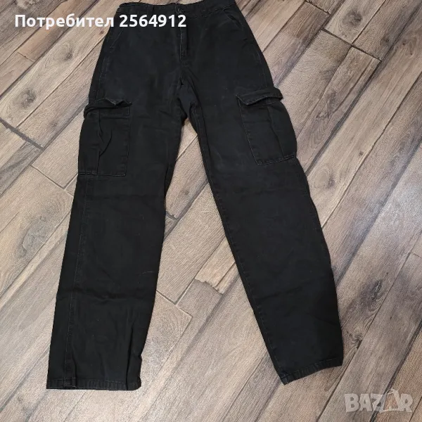 продавам дамски панталон на Bershka , снимка 1