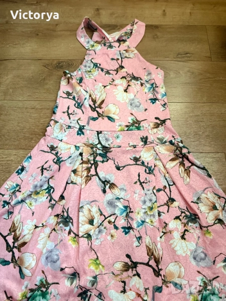 Удобна и прохладна рокля в страхотен цвят, снимка 1