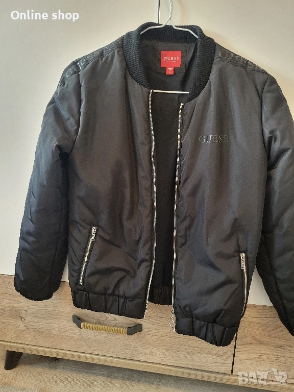 Оригинално яке Guess, снимка 1