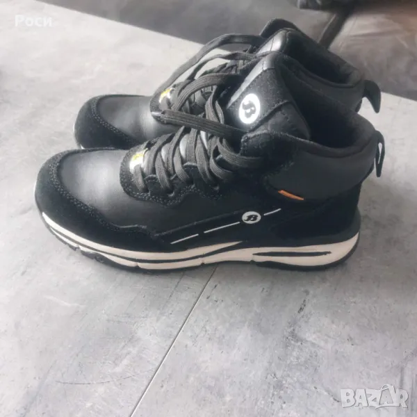 Работни обувки Bata Whawowa Jane S3S, снимка 1