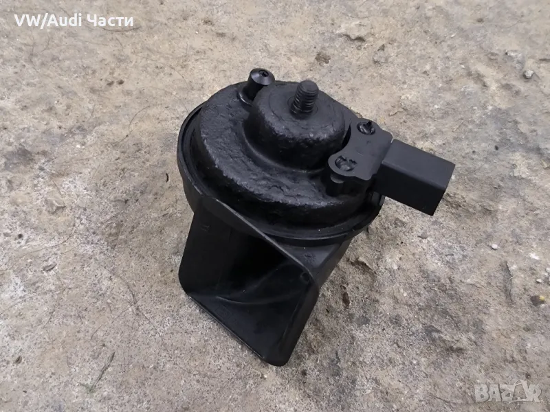 Клаксон за Голф 5 Ауди А3 VW Golf 5 Audi A3 8P, снимка 1