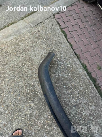 Долен споилер(мустак) на предна броня на Фолксваген Vw Golf 4 IV само за 20Eur. 1j0805903b, снимка 3 - Части - 53305385