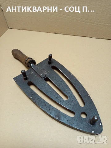 Стара Метална Поставка За Стара Ютия На Жар., снимка 5 - Антикварни и старинни предмети - 50842355