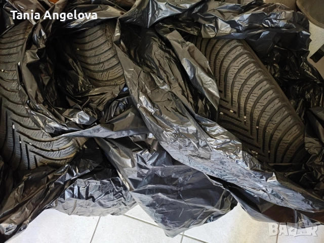 Зимни гуми "Michelin"Alpin 5,195/65/15". Снимките са по-назад., снимка 9 - Гуми и джанти - 52417436