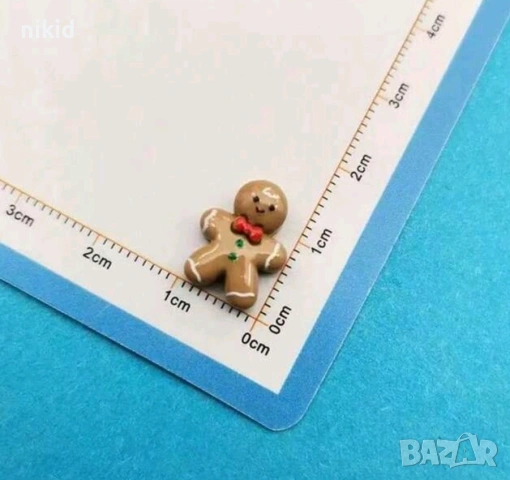 Джинджифиливо човече малка фигурка акрил пластмасова нокти маникюр ръчна изработка, снимка 5 - Други - 53215827