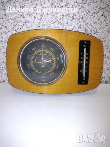 Барометър с термометър FORSTER, снимка 1 - Антикварни и старинни предмети - 45891087