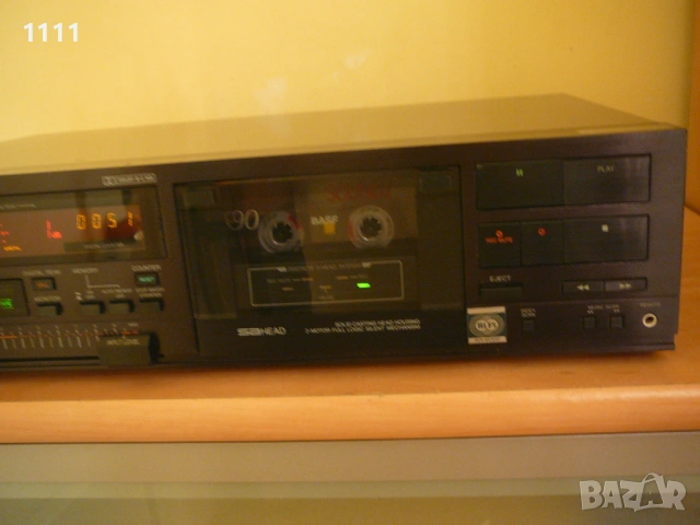 JVC KD-V6, снимка 6 - Ресийвъри, усилватели, смесителни пултове - 53044773