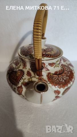 Waku Feuerfest един възхитителен порцеланов чайник в бароков стил, снимка 4 - Аксесоари за кухня - 45702344