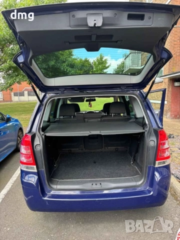 Опел Зафира 1.6 бензин, 2012г, снимка 13 - Автомобили и джипове - 52031032