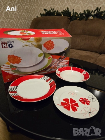 18 броя порцеланови чинийки в комплект, снимка 2 - Сервизи - 52774839