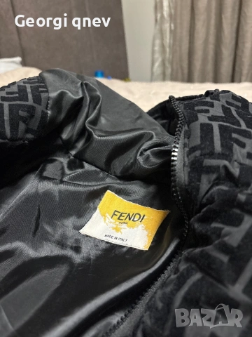 Продавам мъжко яке на Fendi, снимка 2 - Якета - 53750658