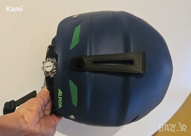 Тъмно синя каска Alpina, снимка 6 - Зимни спортове - 53224033