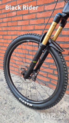 Електрически карбонов олекотен велосипед PIVOT SHUTTLE SL, TEAM XTR , Full FOX Kashima, XTR , FAZUA , снимка 10 - Велосипеди - 50338218