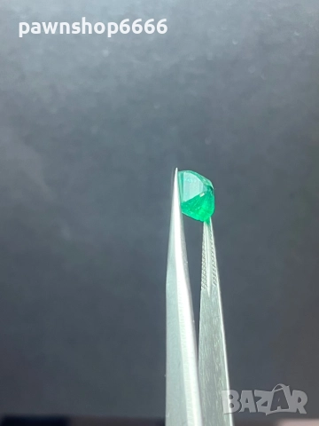 Продавам естествен изумруд 1,85 карата демонтиран от златни обеци, снимка 8 - Други - 52748549