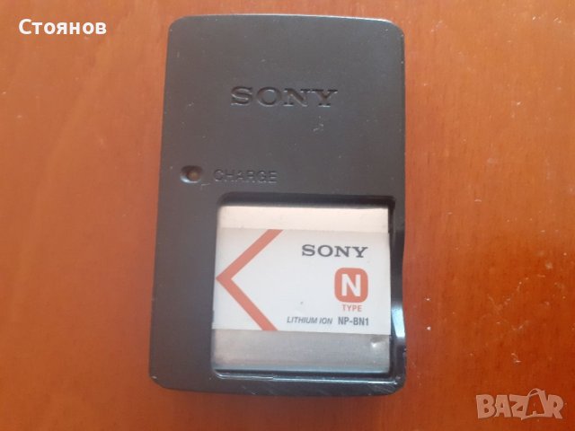 Зарядно SONY BC-CSNB, снимка 1 - Батерии, зарядни - 45843706