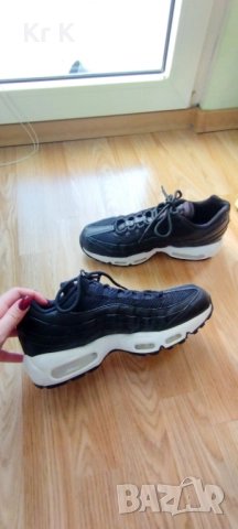 Маратонки Nike W Air max 95 черни, снимка 3 - Маратонки - 48876195