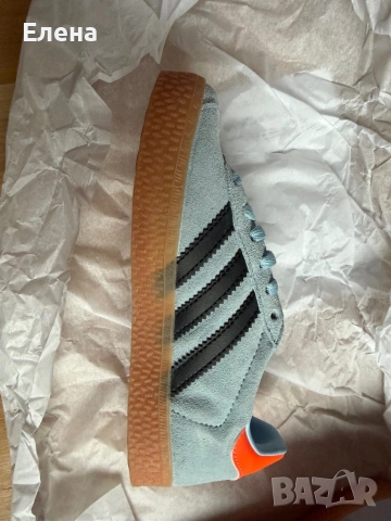 Чисто нови оригинални Adidas Gazelle, снимка 4 - Детски пантофи - 53211718