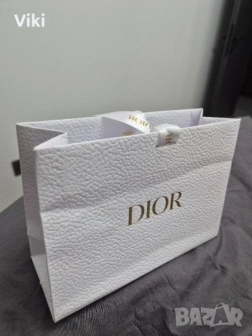 Оригинални Hermes,Saint Laurent и Louis Vuitton торби, снимка 6 - Чанти - 49281166