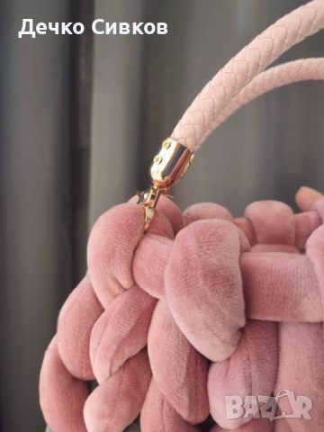 Кадифяна плетена чанта - Chunky yarn bag, снимка 2 - Чанти - 53770084