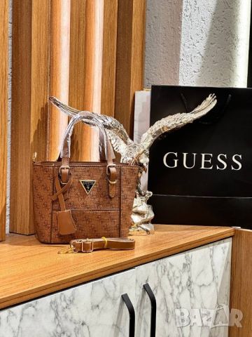 дамски чанти guess , снимка 3 - Чанти - 46528609