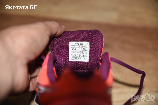 Asics Оригинални дамски маратонки 38 номер, снимка 6 - Маратонки - 53793436