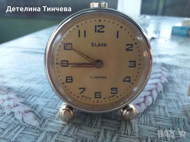 Стари руски будилници SLAVA, снимка 2 - Антикварни и старинни предмети - 46263648