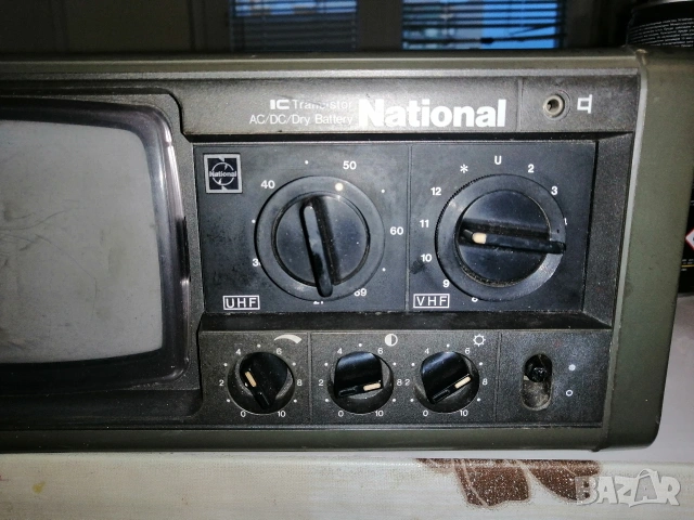 Ретро телевизор NATIONAL TR-525ES, снимка 13 - Телевизори - 54174878