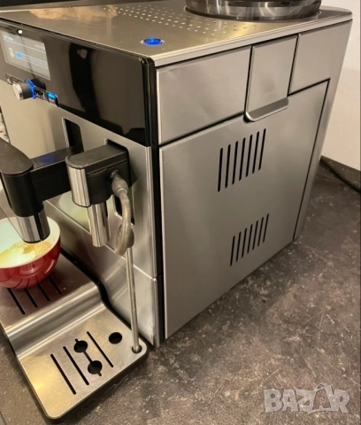 Кафемашина SIEMENS EQ8 SERIES 900, снимка 3 - Кафемашини - 52513673