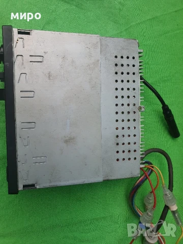 Касетофон Kenwood KRC 700D, снимка 4 - Радиокасетофони, транзистори - 50954764