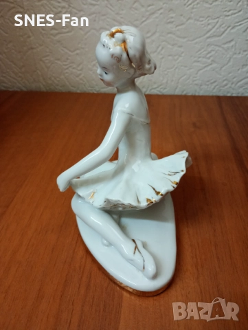 Порцеланова фигурка, снимка 3 - Статуетки - 51697058