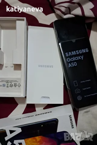 Смартфон Samsung Galaxy A50, Dual SIM, 128GB, 4G, снимка 2 - Samsung - 47996430