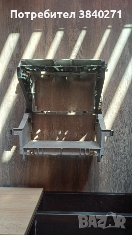 конзола двоен дин за ауди а4 б7 , снимка 4 - Части - 53906206