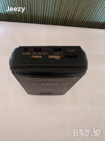 Продавам Уокмен Casio AS-200R с AM/FM Радио, снимка 3 - Радиокасетофони, транзистори - 53657192