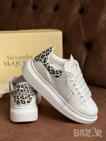 дамски маратонки Alexander Mcqueen , снимка 2 - Маратонки - 46927325