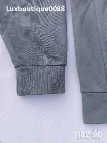 Чисто нова без етикет блуза Hugo Boss M/L, снимка 4 - Блузи - 52159018