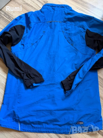 Оригинална мъжка олекотена горница Asics! M, снимка 9 - Спортни дрехи, екипи - 51253670