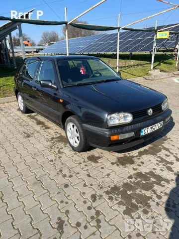 VW Golf 3 1.6 Газ/Бензин, снимка 2 - Автомобили и джипове - 54186422