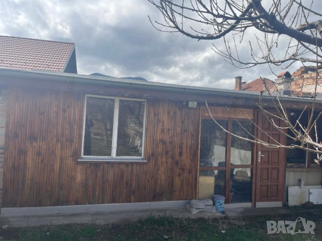 Къща на 2-етажа в кв. Кулата , снимка 12 - Къщи - 54006496