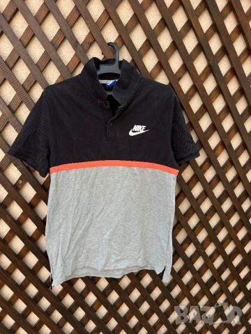 Тениска Nike Half Sleeve Striped — размер  L, снимка 1 - Тениски - 46470394