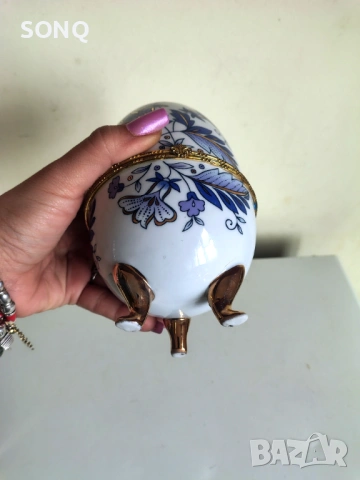 Прекрасно Порцеланово Яйце Кутия За Бижута, снимка 5 - Други - 54008155