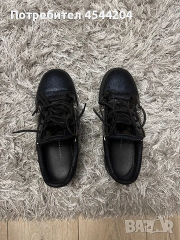 Giuseppe Zanotti dark blue