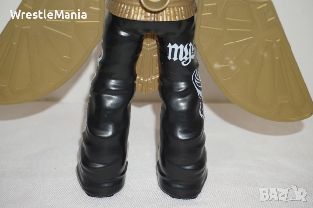 Рядка Оригинална Голяма Кеч Фигура На Rey Mysterio С Изкачащи Златни Крила 30см , снимка 11 - Колекции - 51855497